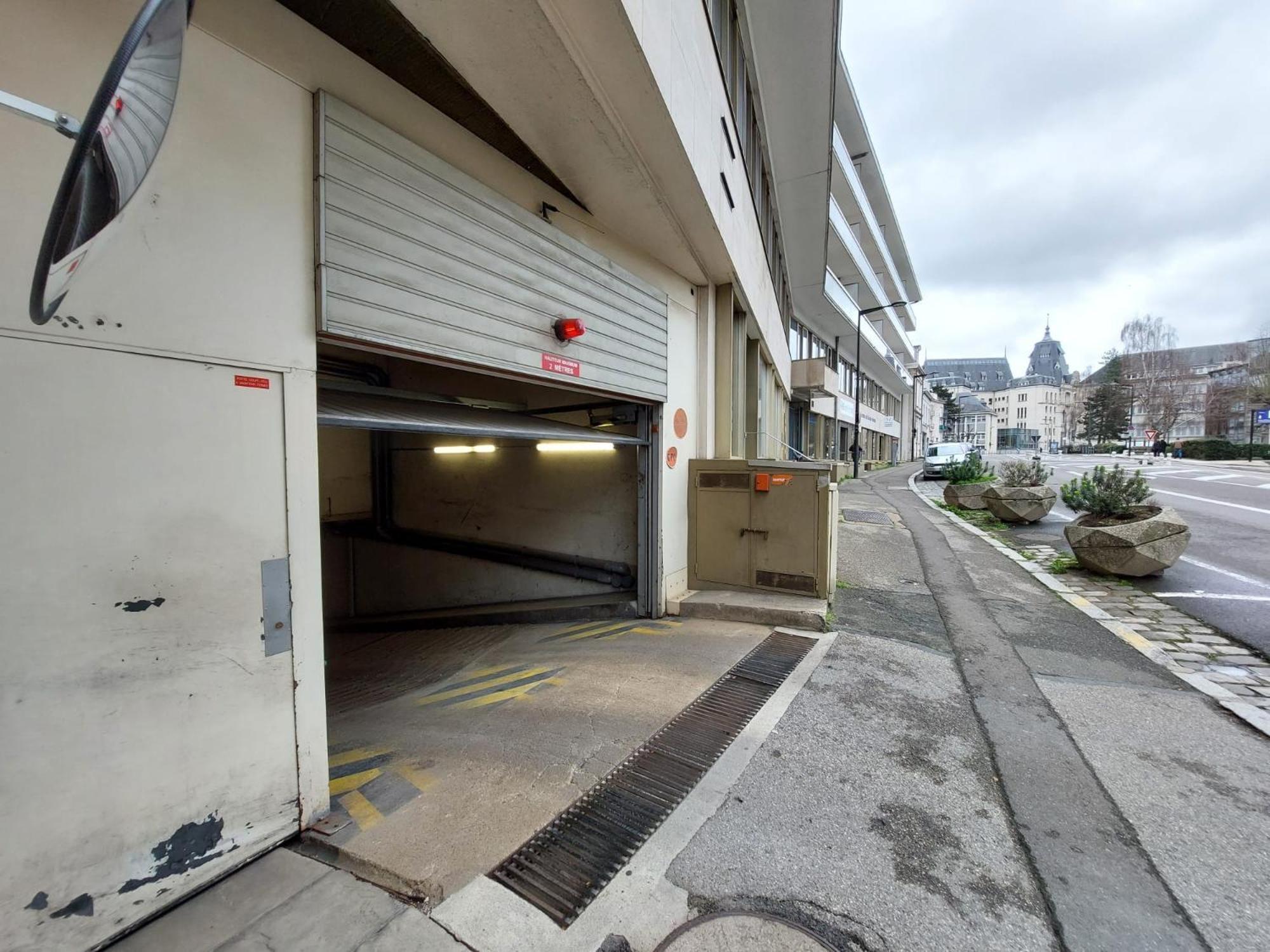L'echappee Avec Lit Double Et Parking Sous-sol Privatif Chartres